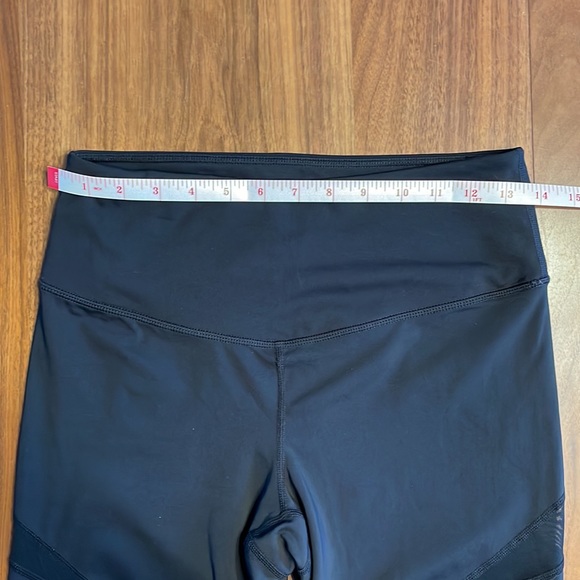 Zella Women’s M Black Motorcycle Detail Leggings EUC - Picture 5 of 8